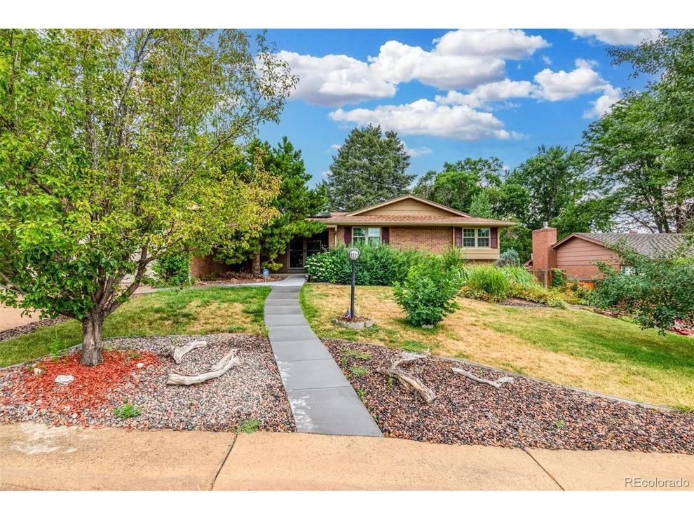 Unit for sale at 2718 S Kendall Way, Denver, CO 80227
