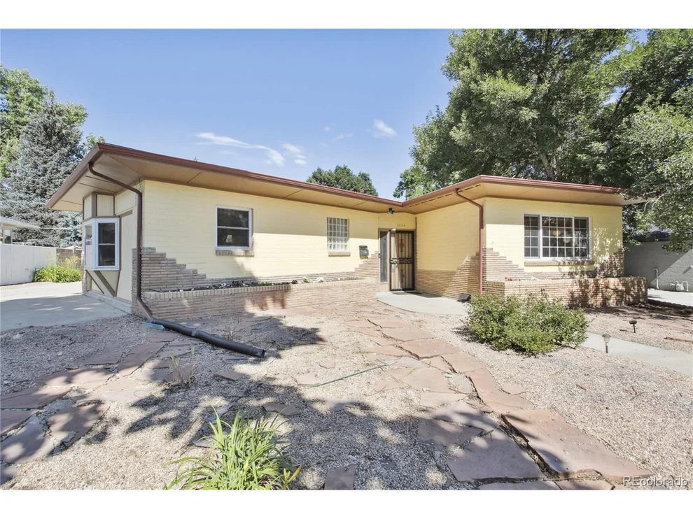 Unit for sale at 3055 S Garfield St, Denver, CO 80210