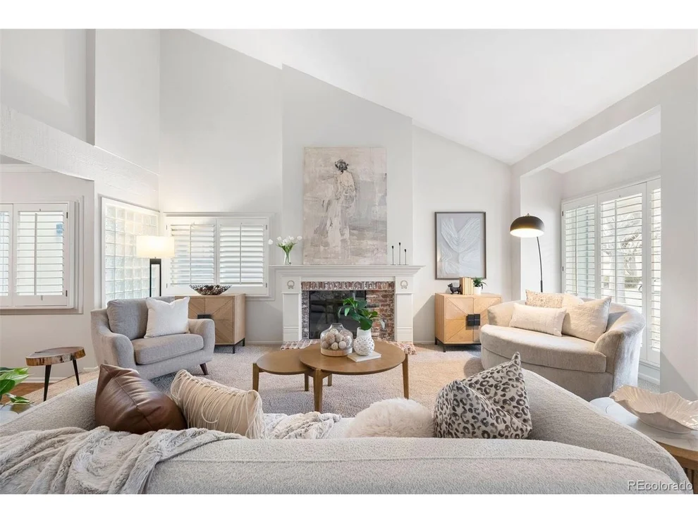 Unit for sale at 12335 E Bates Cir, Aurora, CO 80014
