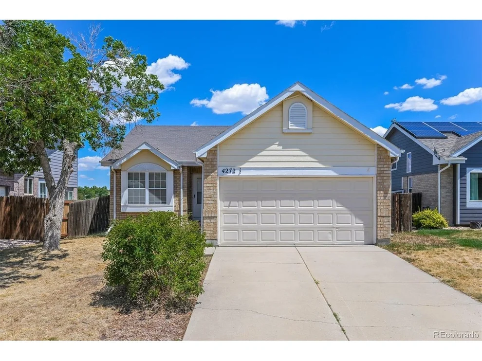 Unit for sale at 4272 S Ireland Ct, Aurora, CO 80013