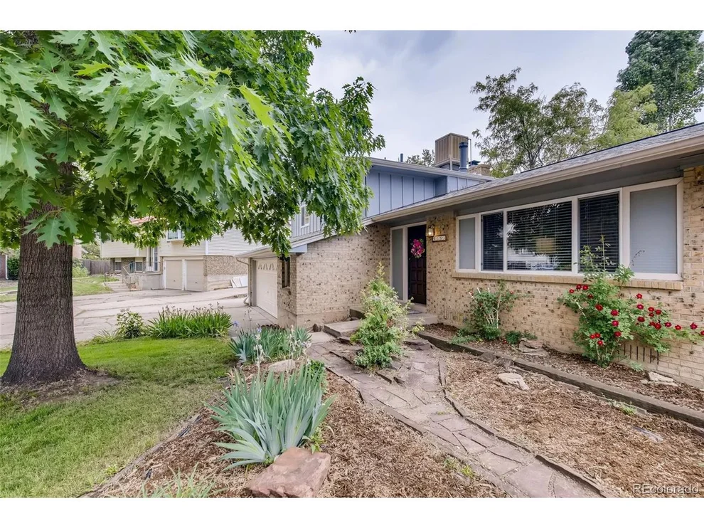 Unit for sale at 1253 Brookfield Dr, Longmont, CO 80501