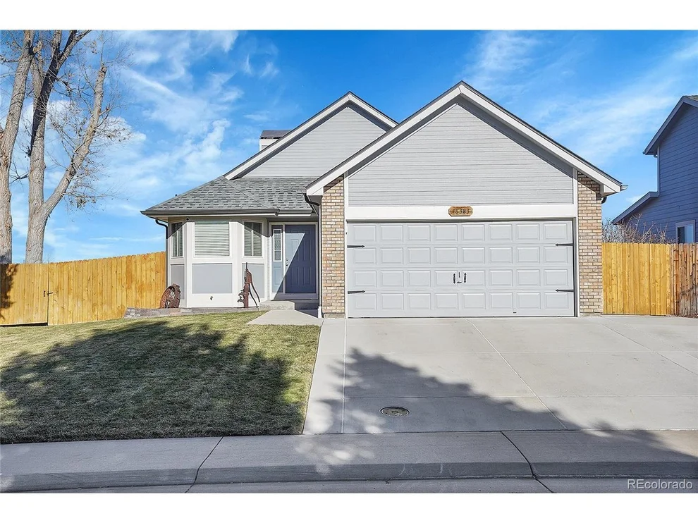 Unit for sale at 18383 E Union Dr, Aurora, CO 80015