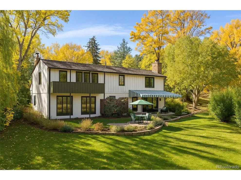 Unit for sale at 6 Martin Ln, Englewood, CO 80113