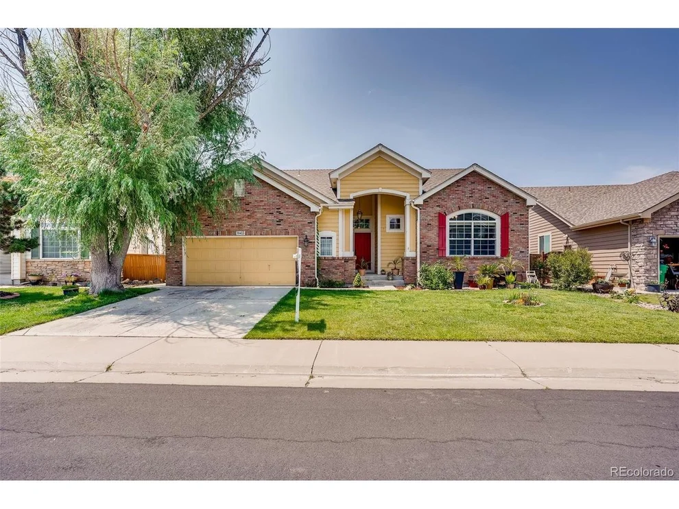 Unit for sale at 11423 Switzer Park Ln, Parker, CO 80138