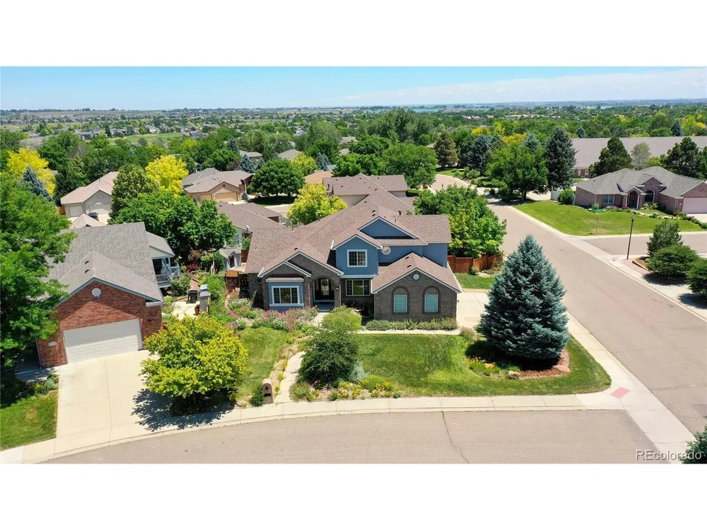 Unit for sale at 1726 Little Bear Dr, Longmont, CO 80504