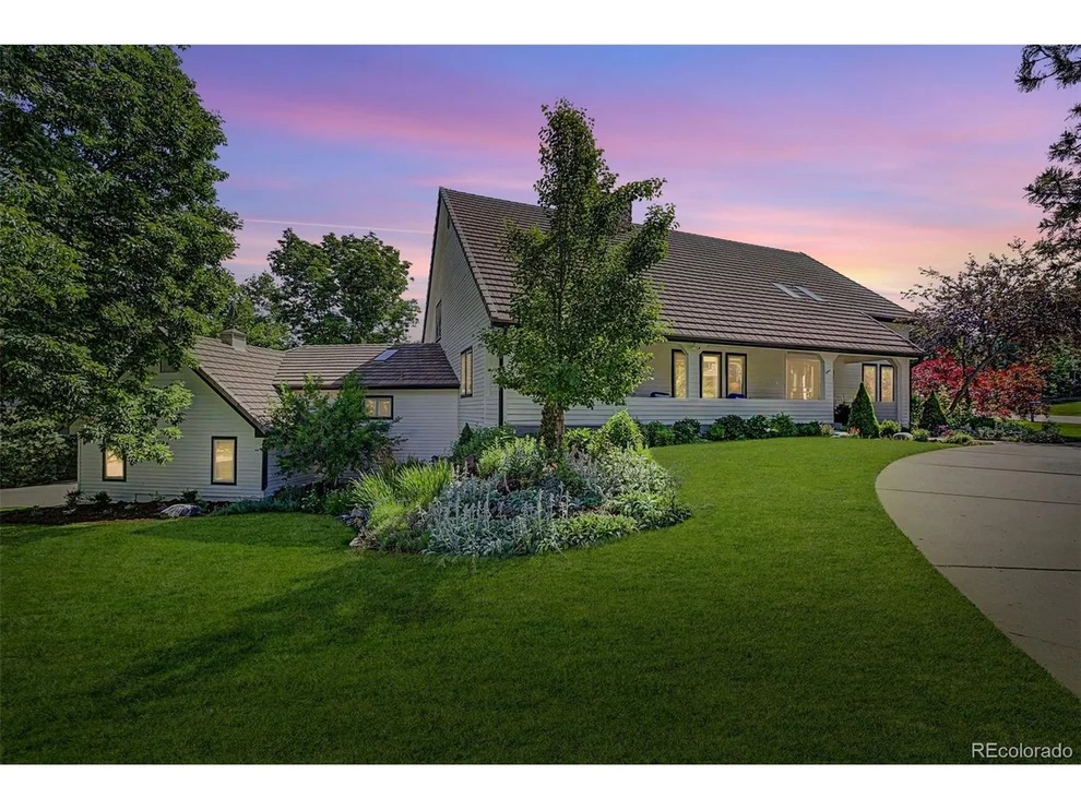 Unit for sale at 1519 E Maplewood Ct, Littleton, CO 80121