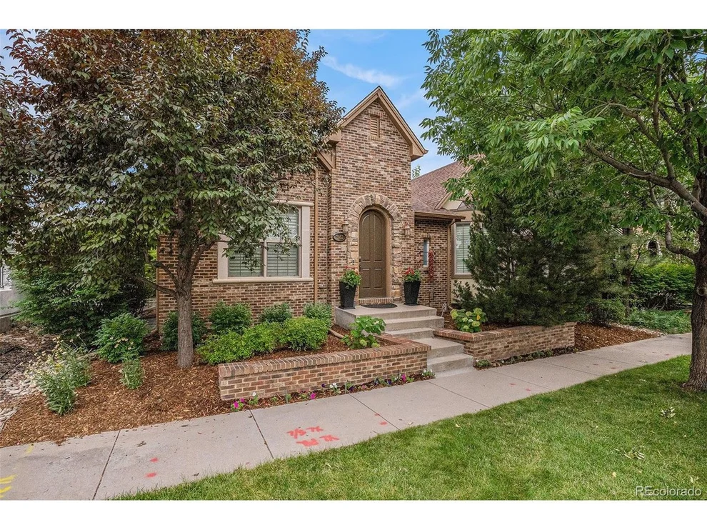 Unit for sale at 3162 Emporia Ct, Denver, CO 80238