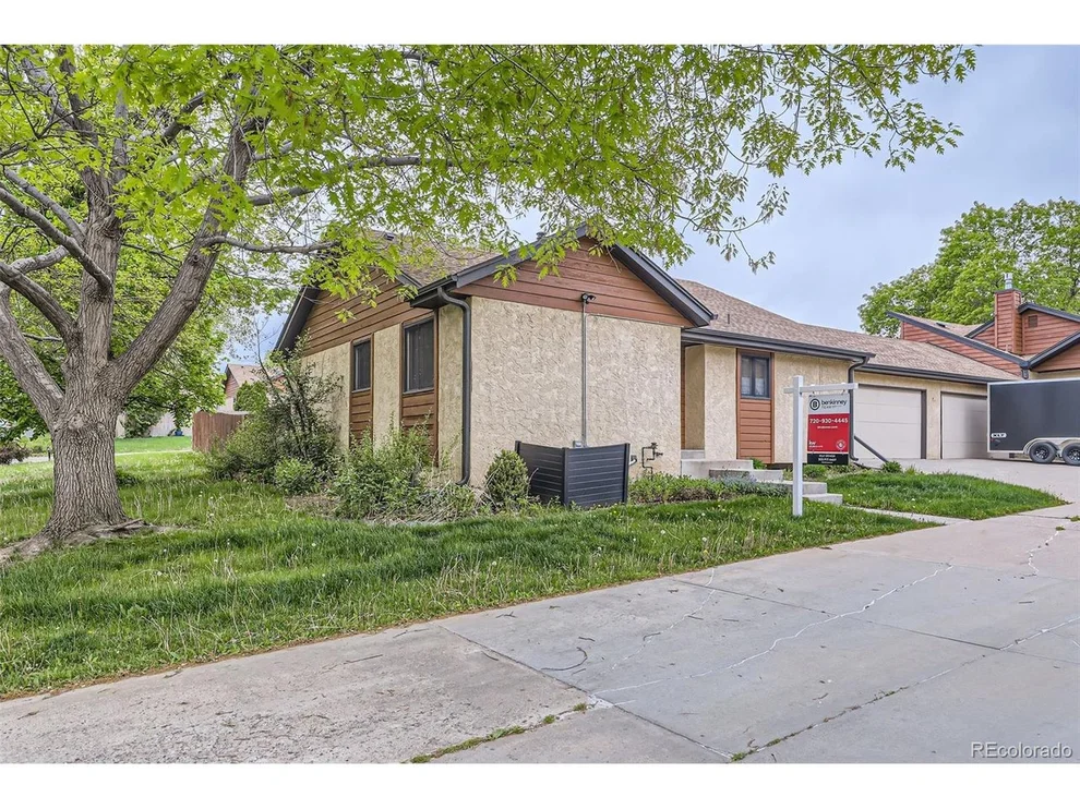 Unit for sale at 671 Brentwood St, Lakewood, CO 80214
