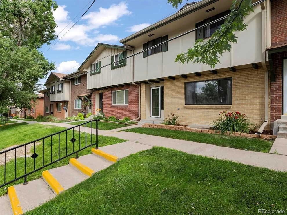 Unit for sale at 12620 W Virginia Ave, Lakewood, CO 80228