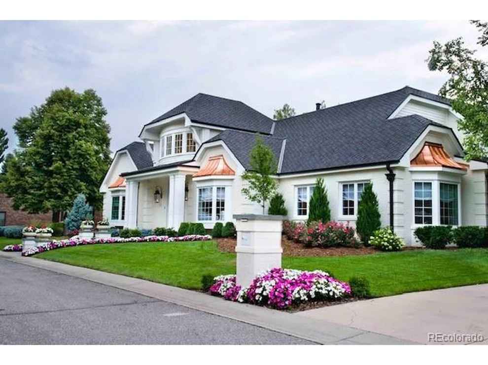 Unit for sale at 20 Polo Field Ln, Denver, CO 80209