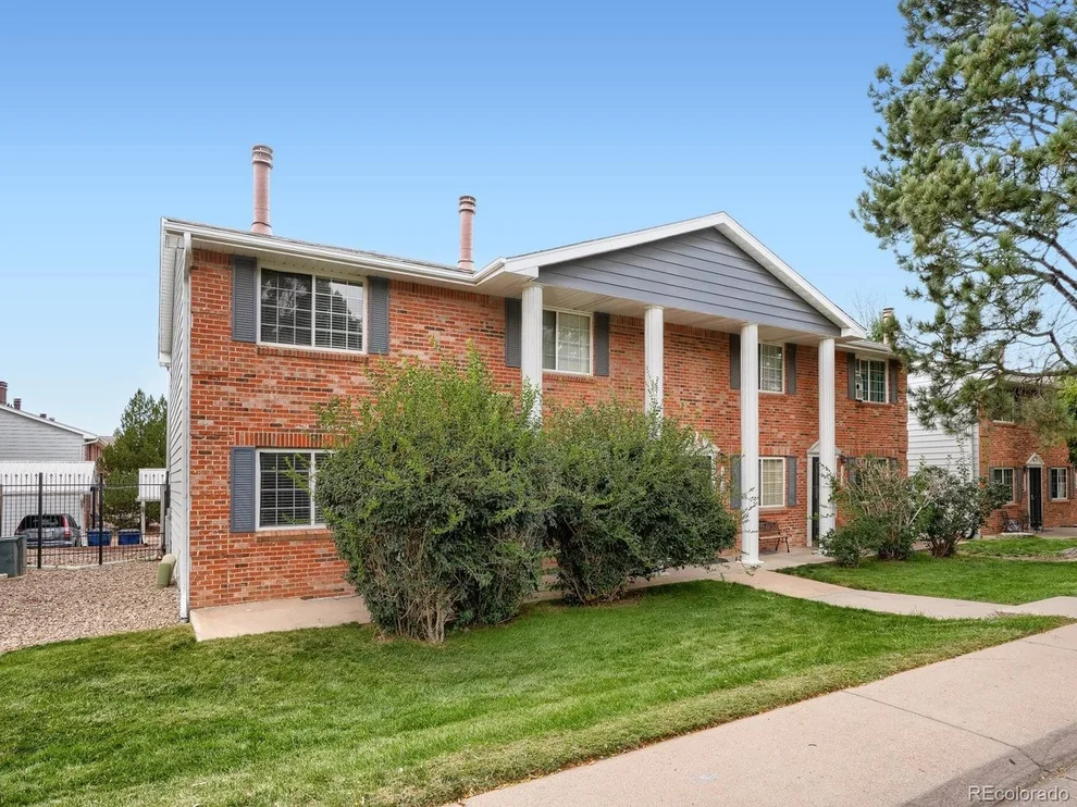 Unit for sale at 14089 E Utah Cir, Aurora, CO 80012