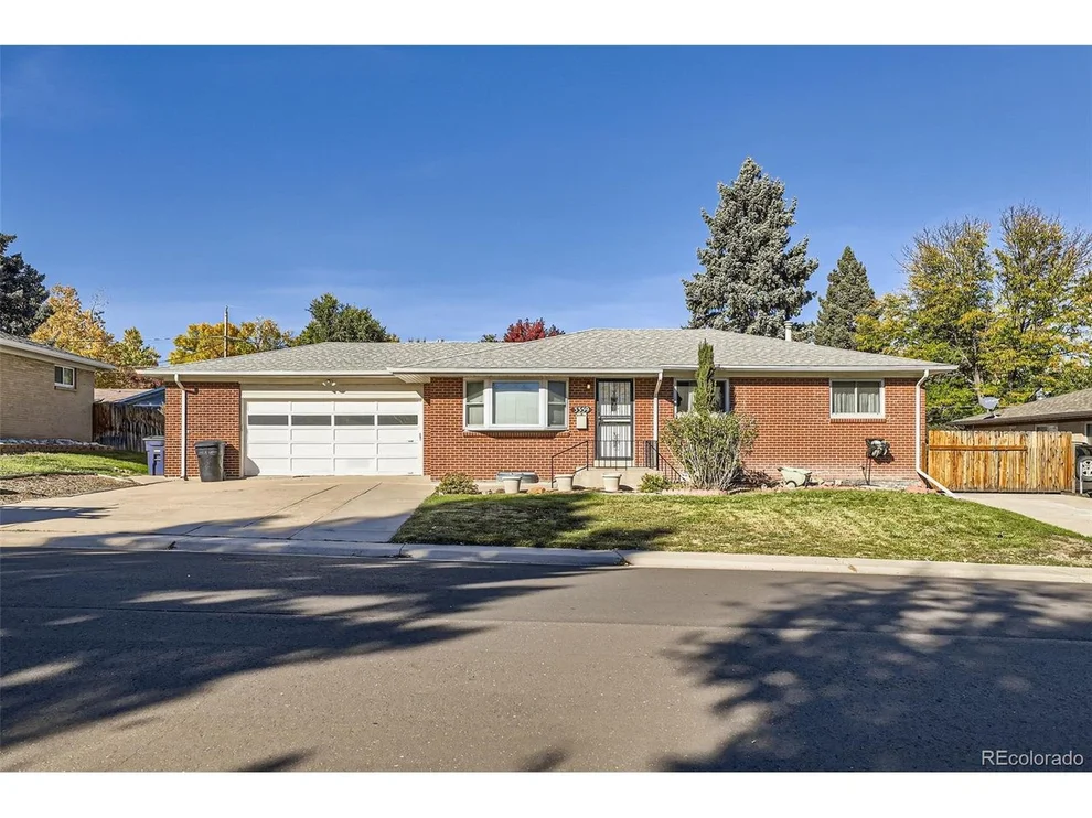 Unit for sale at 3359 W Layton Ave, Englewood, CO 80110