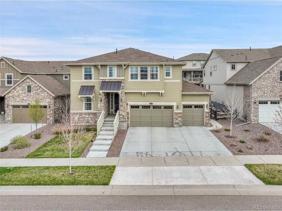 Unit for sale at 22472 E Narrowleaf Cir, Aurora, CO 80016