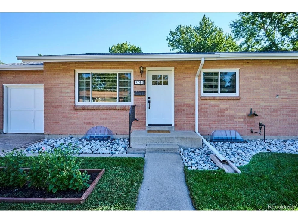 Unit for sale at 6095 Johnson Way, Arvada, CO 80004