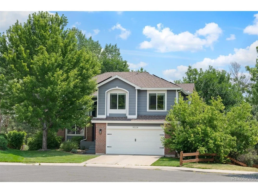 Unit for sale at 9024 Sanderling Way, Littleton, CO 80126