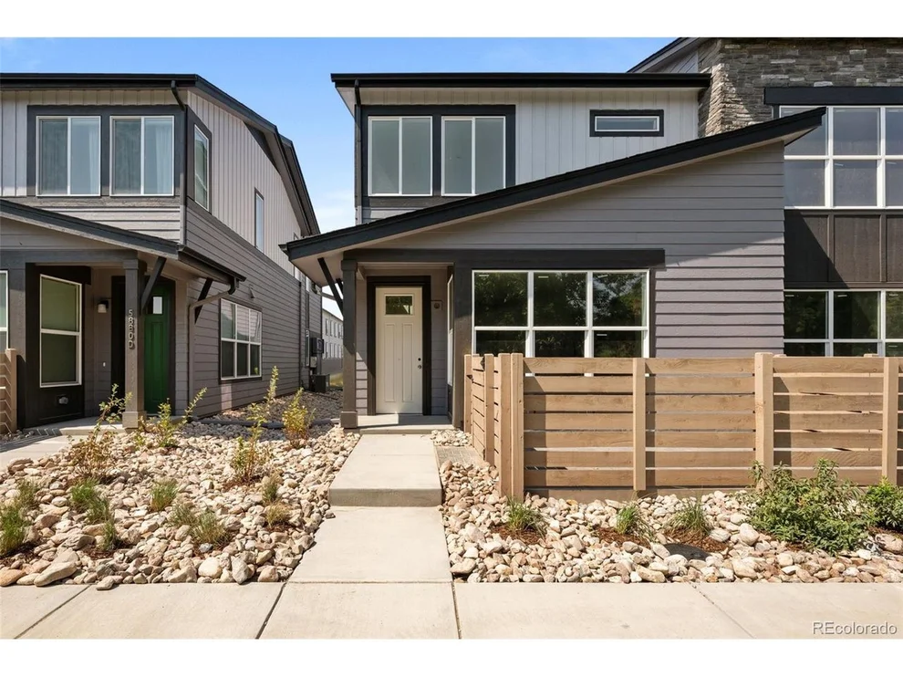 Unit for sale at 5890 Holland Ct, Arvada, CO 80002
