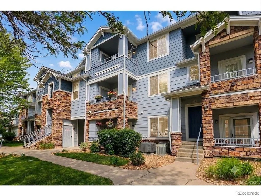Unit for sale at 5255 Memphis St, Denver, CO 80239