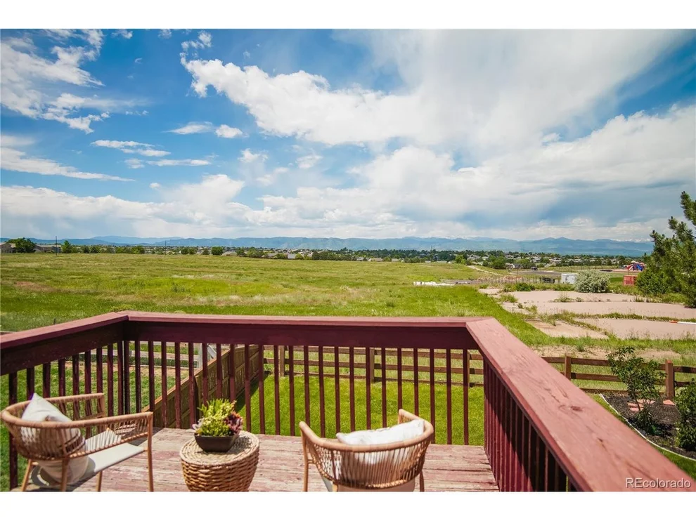 Unit for sale at 9927 Aftonwood St, Highlands Ranch, CO 80126