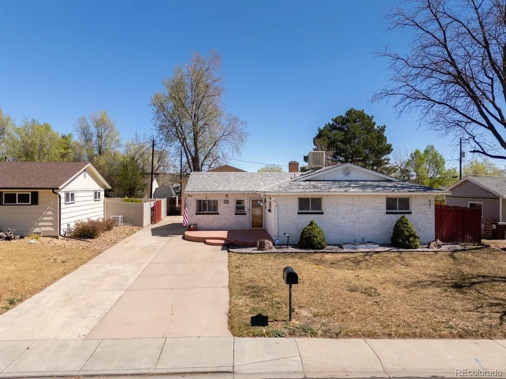 Unit for sale at 557 Rose Dr, Colorado Springs, CO 80911