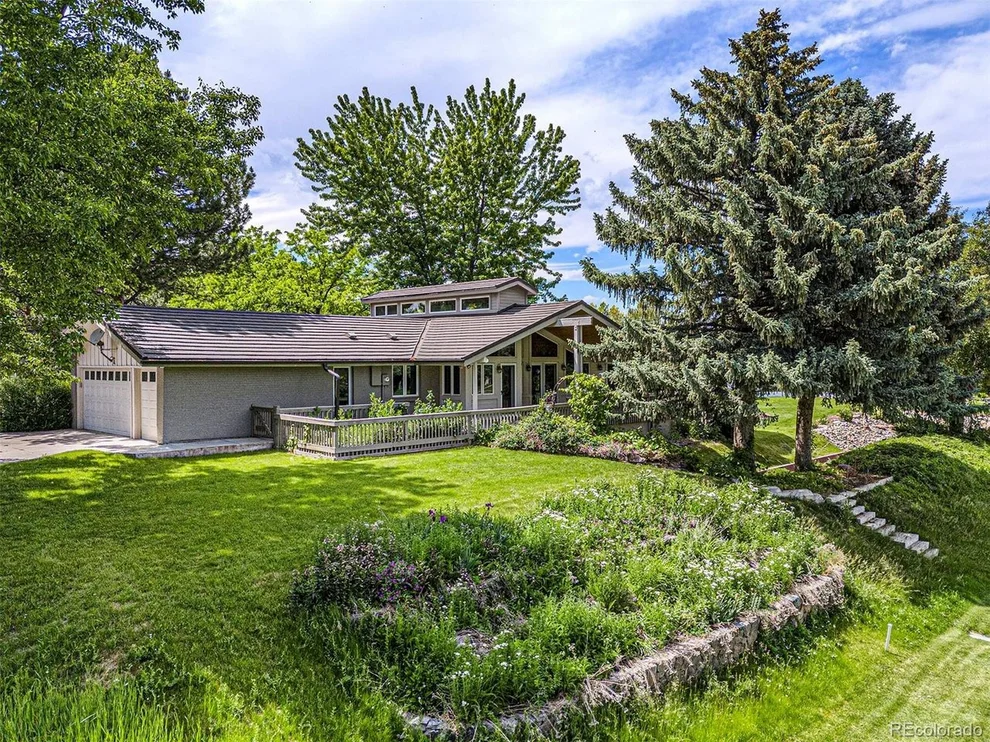 Unit for sale at 78 Fairway Ln, Littleton, CO 80123