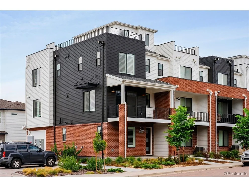 Unit for sale at 9696 Browns Peak Cir, Littleton, CO 80125