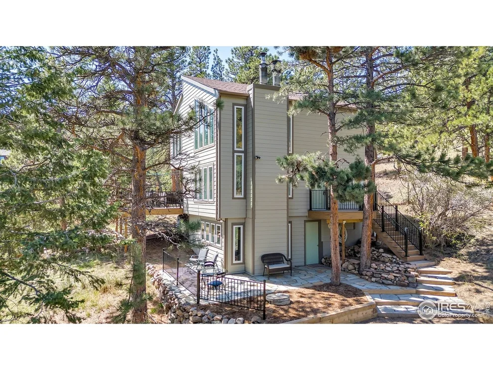 Unit for sale at 287 Brook Cir, Boulder, CO 80302