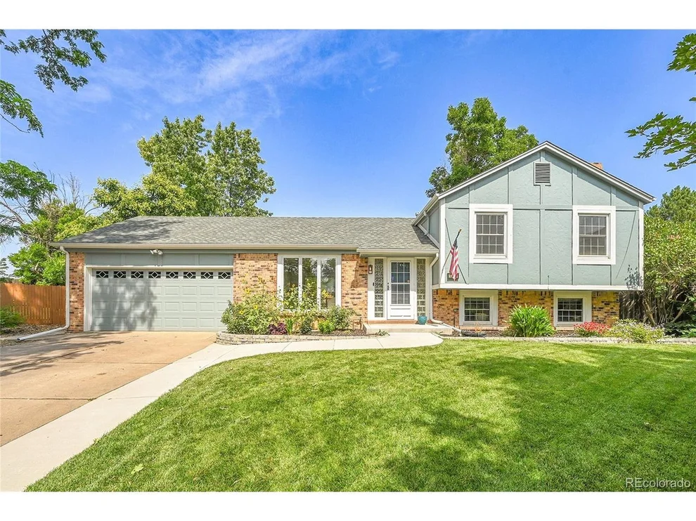 Unit for sale at 13915 E Alabama Pl, Aurora, CO 80012