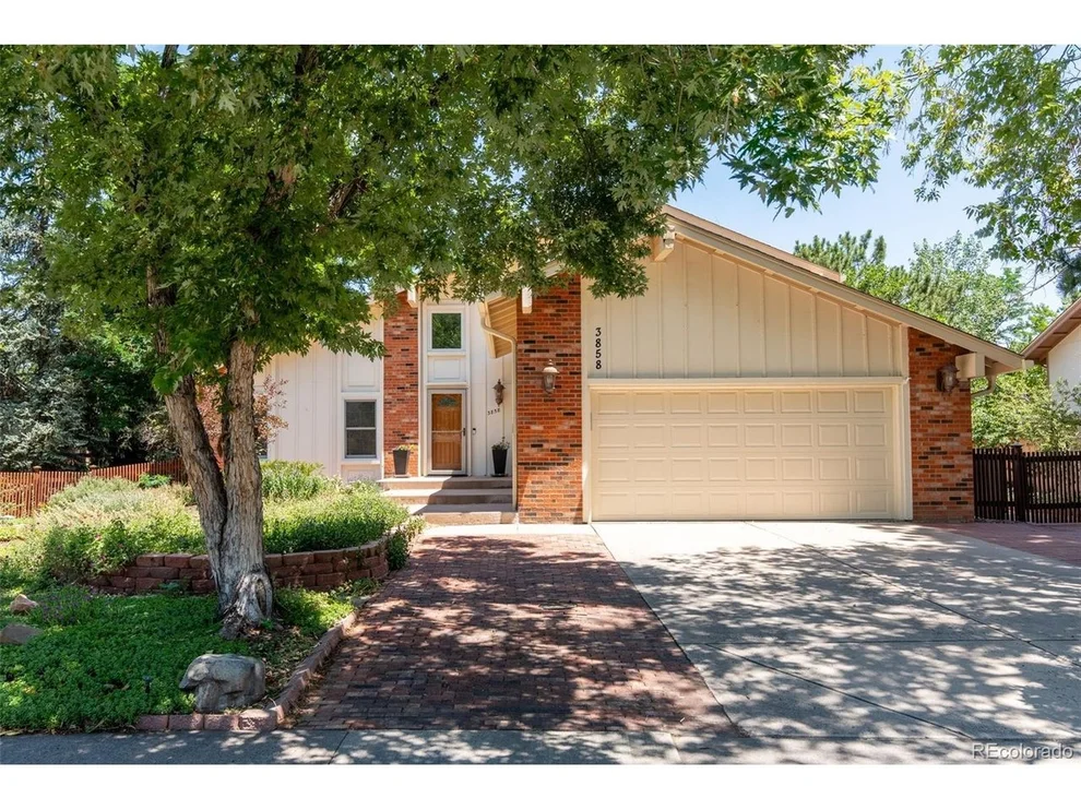 Unit for sale at 3858 S Hannibal St, Aurora, CO 80013