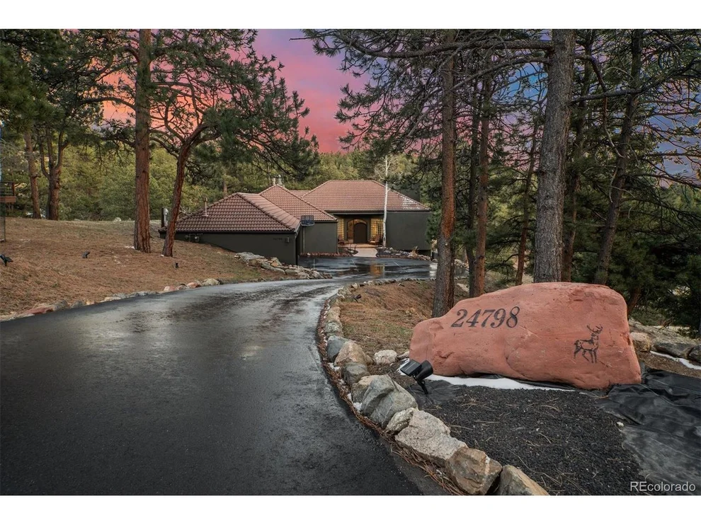 Unit for sale at 24798 Foothills Dr N, Golden, CO 80401