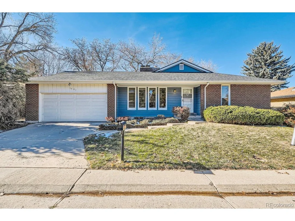 Unit for sale at 1701 S Newport Way, Denver, CO 80224
