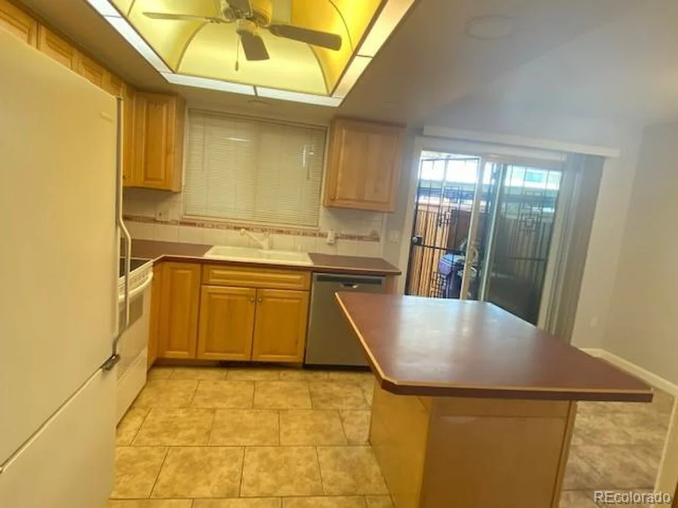 Unit for sale at 9019 E Oxford Dr, Denver, CO 80237
