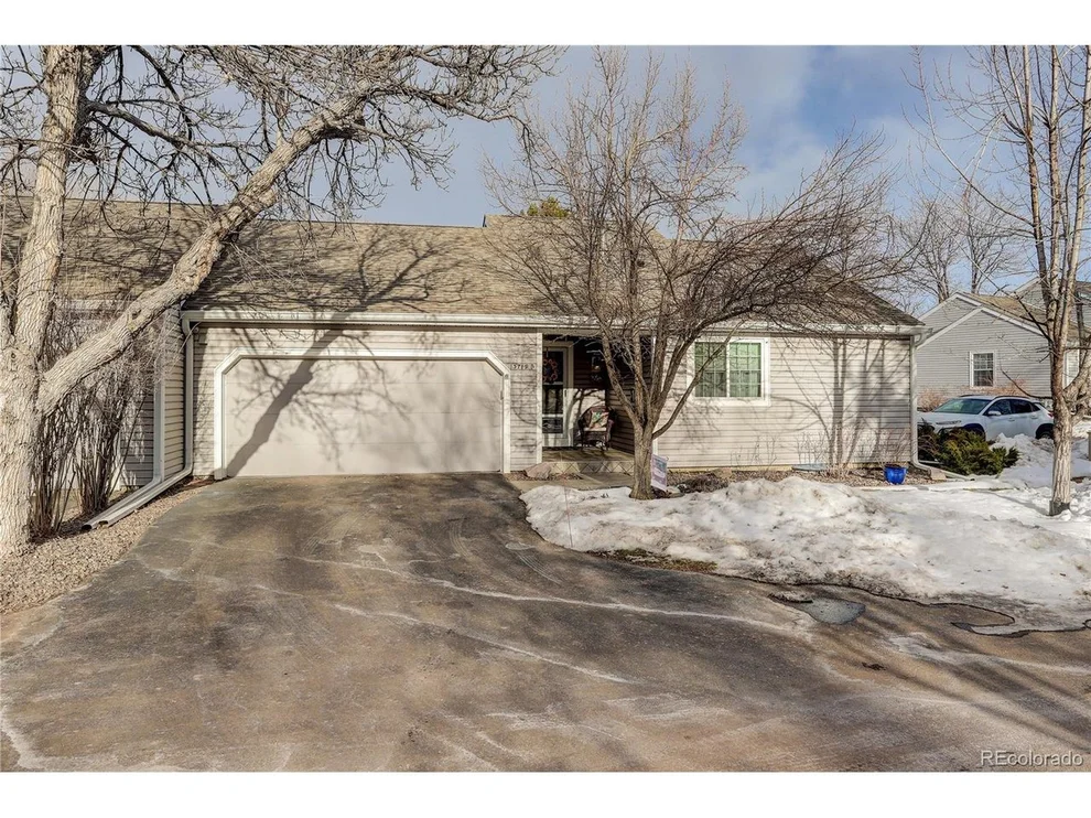 Unit for sale at 13719 E Marina Dr, Aurora, CO 80014