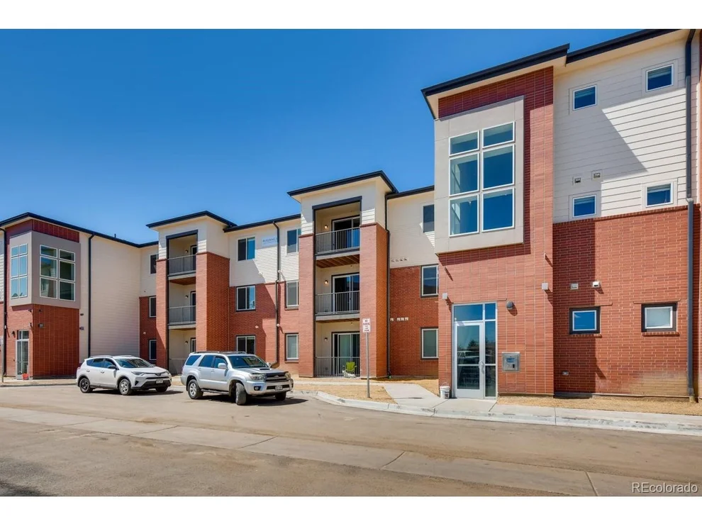 Unit for sale at 14331 E Tennessee Ave, Aurora, CO 80012