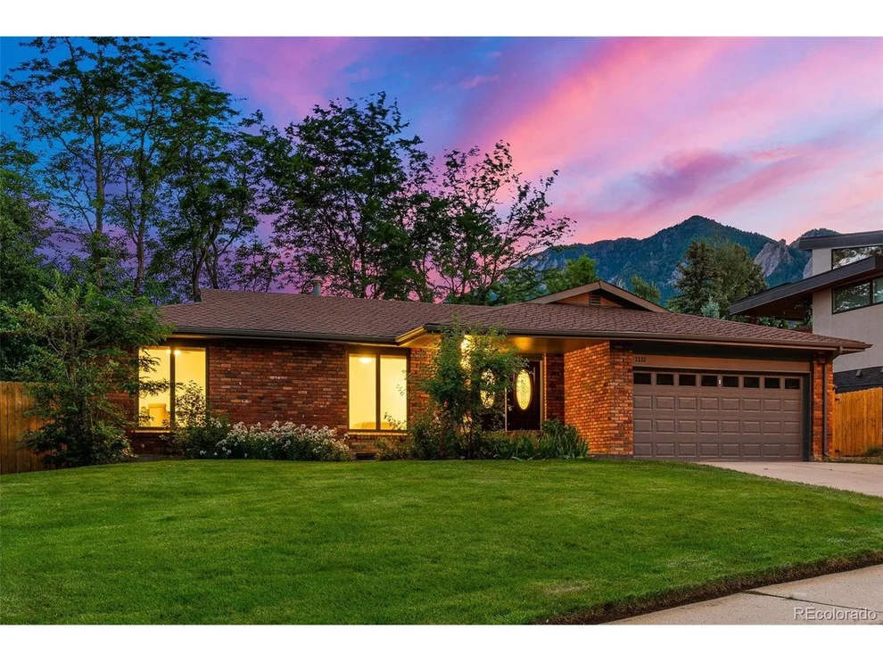 Unit for sale at 2232 Holyoke Dr, Boulder, CO 80305