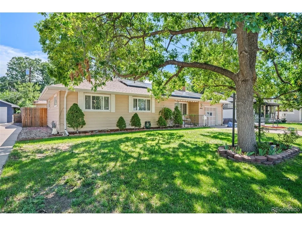 Unit for sale at 4942 S Galapago St, Englewood, CO 80110