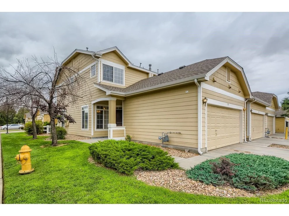 Unit for sale at 14400 Albrook Dr, Denver, CO 80239