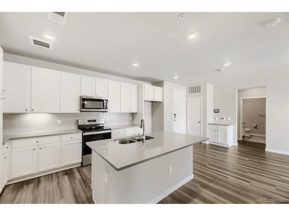 Unit for sale at 9291 Twenty Mile Rd, Parker, CO 80134