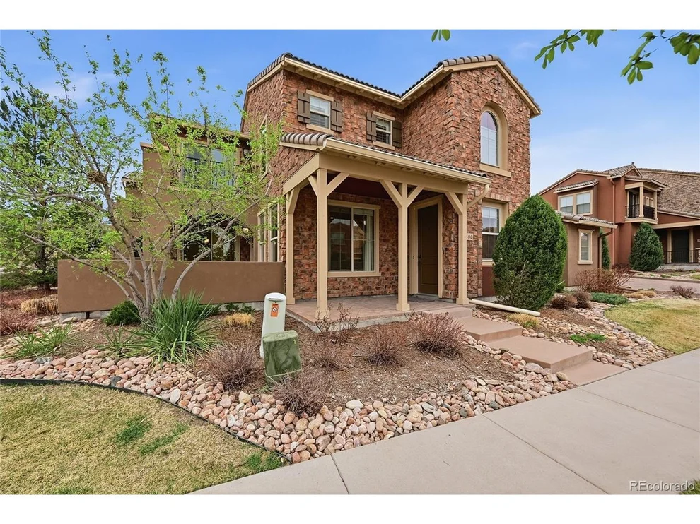 Unit for sale at 9500 Pendio Ct, Highlands Ranch, CO 80126