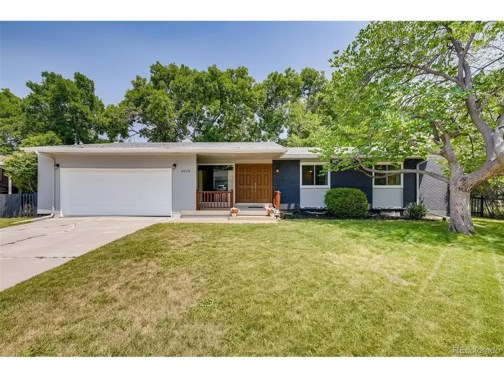 Unit for sale at 6010 Taft Ct, Arvada, CO 80004