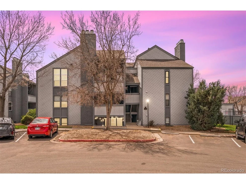 Unit for sale at 14026 E Stanford Cir, Aurora, CO 80015