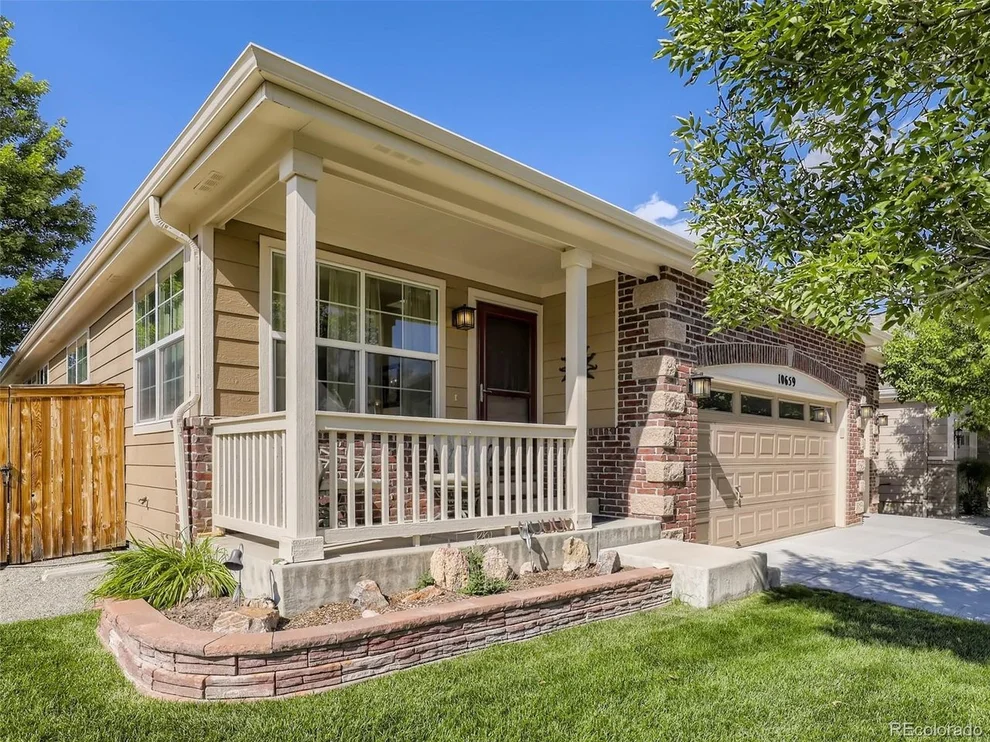 Unit for sale at 10659 W Weaver Dr, Littleton, CO 80127