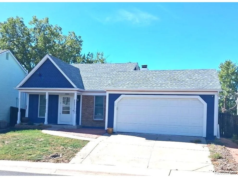 Unit for sale at 19885 E Bethany Dr, Aurora, CO 80013