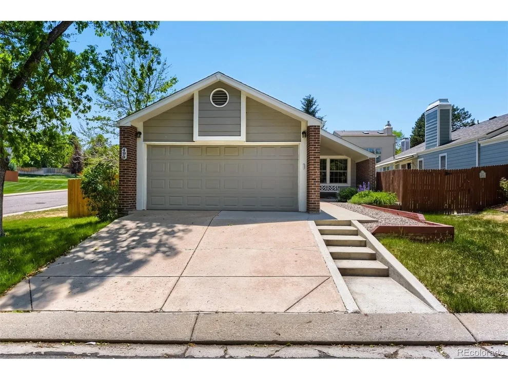 Unit for sale at 499 W Jamison Cir, Littleton, CO 80120