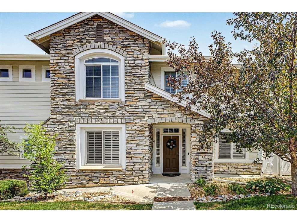 Unit for sale at 4 Whitehaven Cir, Highlands Ranch, CO 80129