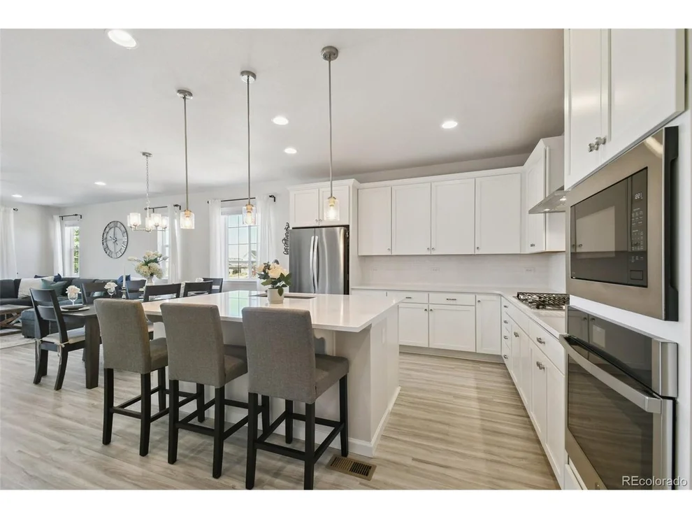 Unit for sale at 171 S Waterloo St, Aurora, CO 80018
