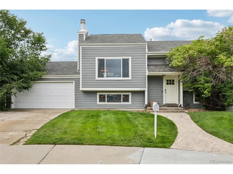 Unit for sale at 2150 Ridge Dr, Broomfield, CO 80020