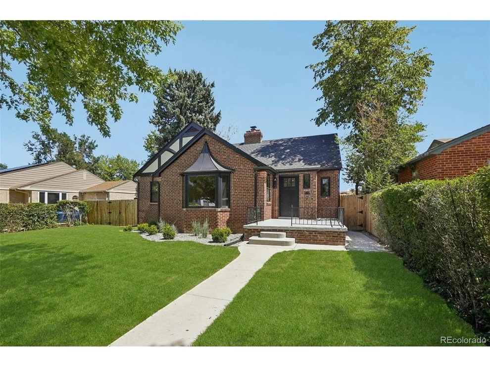 Unit for sale at 2856 N Glencoe St, Denver, CO 80207