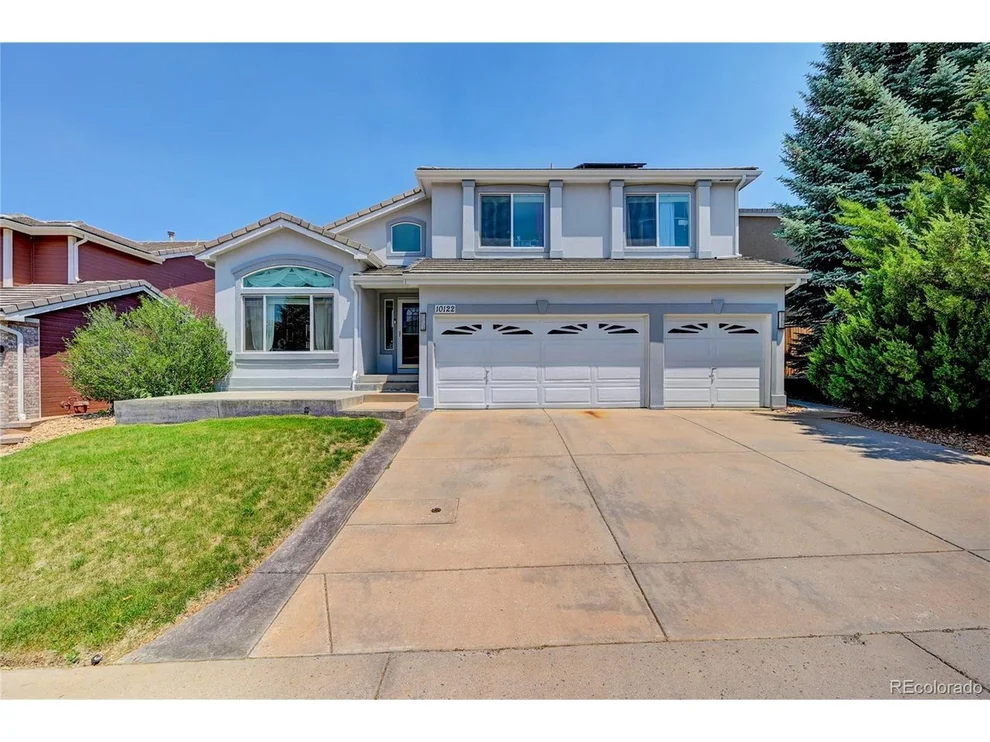 Unit for sale at 10122 Jill Ave, Highlands Ranch, CO 80130