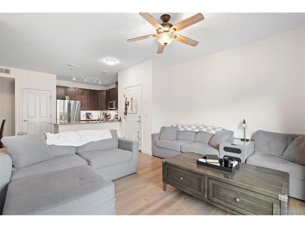 Unit for sale at 10052 W Ute Pl, Littleton, CO 80127
