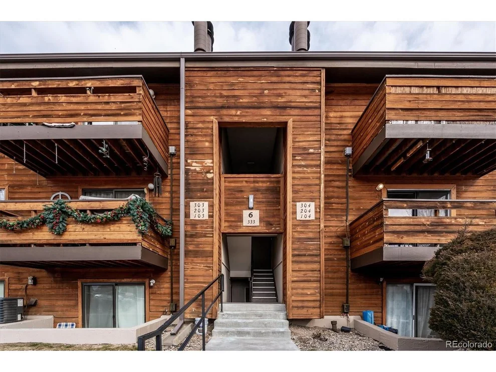 Unit for sale at 333 Wright St, Lakewood, CO 80228